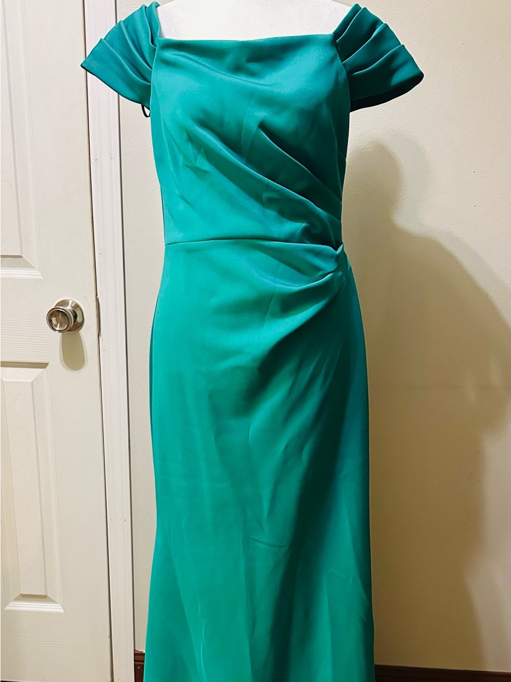 Jessica Howard Teal Maxi Dress with Side Twist